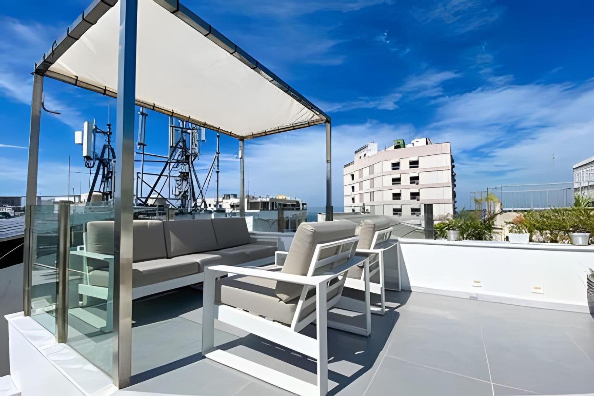 Hr.334 - Luxuosa Cobertura Com 2 E Jacuzzi Alugar Em Ipanema Posto 8 Apartamento Rio de Janeiro